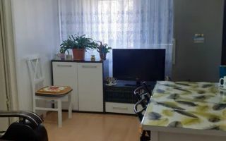 Apartament 3 camere, Micro 40 - Poză 1