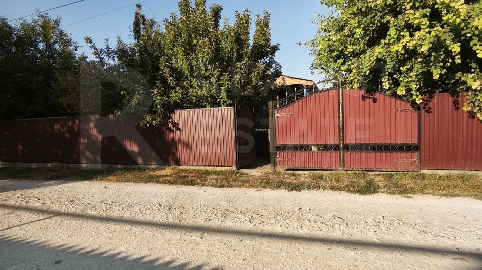 Vânzare casă suprafața de  113 mp, com. Sîngureni, Rîșcani - Poză 1