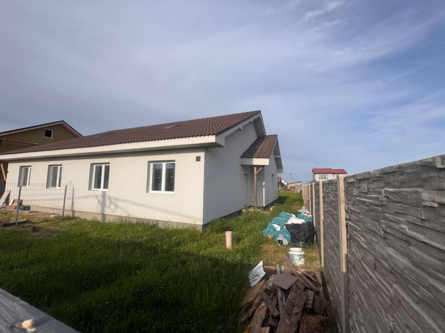 1/2 Duplex Dudestii Noi ,Zid Dublu,Parter+Pod,3 Camere - Poză 2