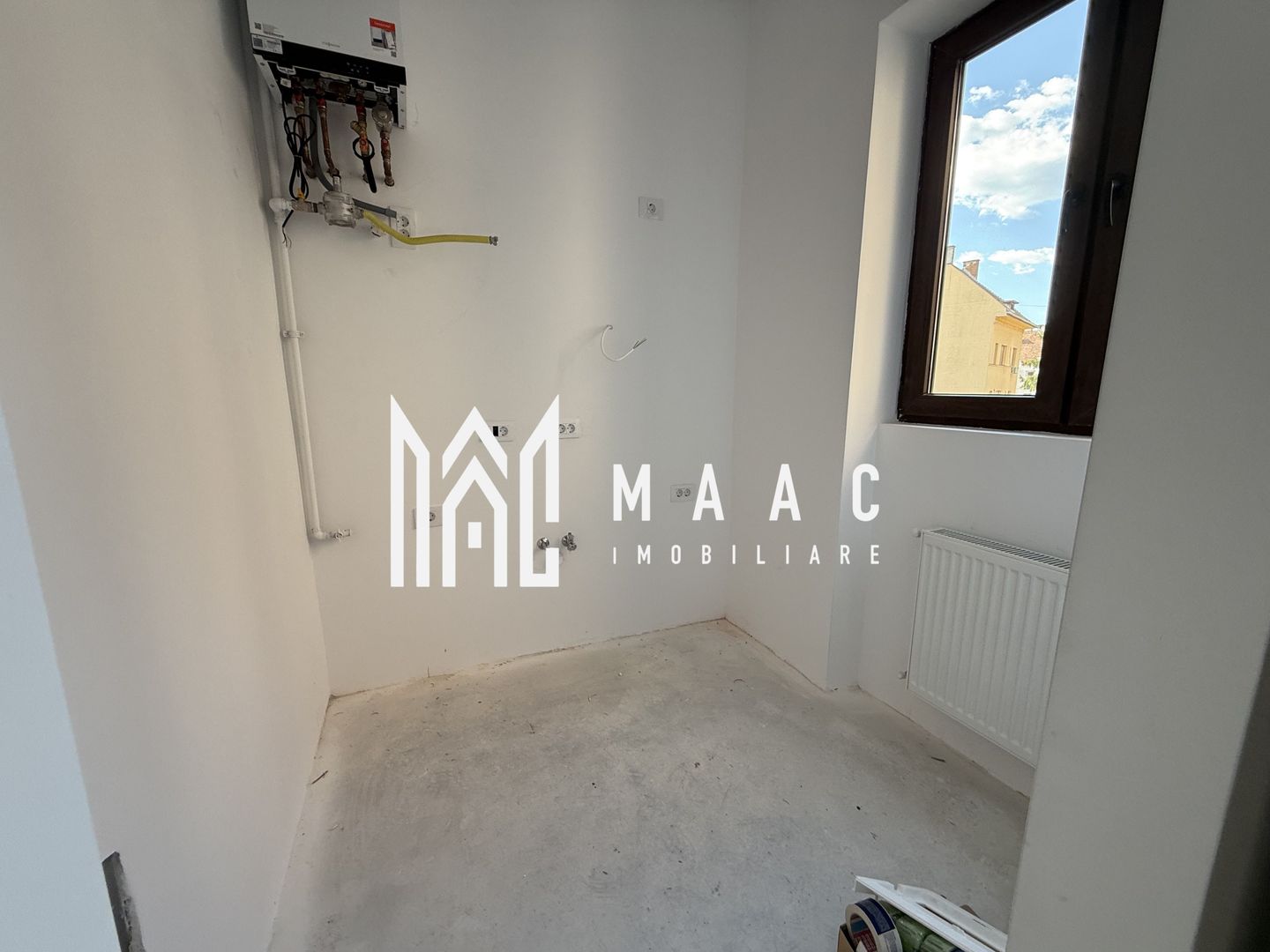 Garsoniera | Etaj 1 | Renovata | La alb | Zona Garii - Poză 4