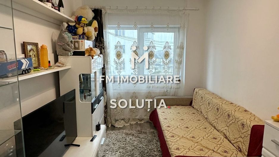 Apartament 3 camere, modern, etaj 4-bloc cu lift - Poză 1