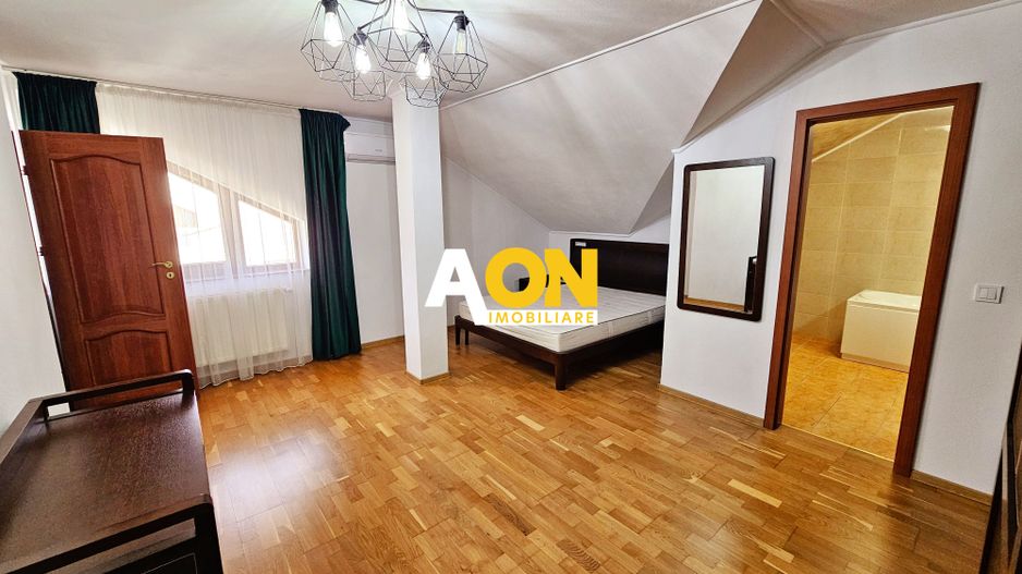 Apartament 4 camere, 3 bai, 137 mp utili, cu garaj, Cetate, zona Piata - Poză 12