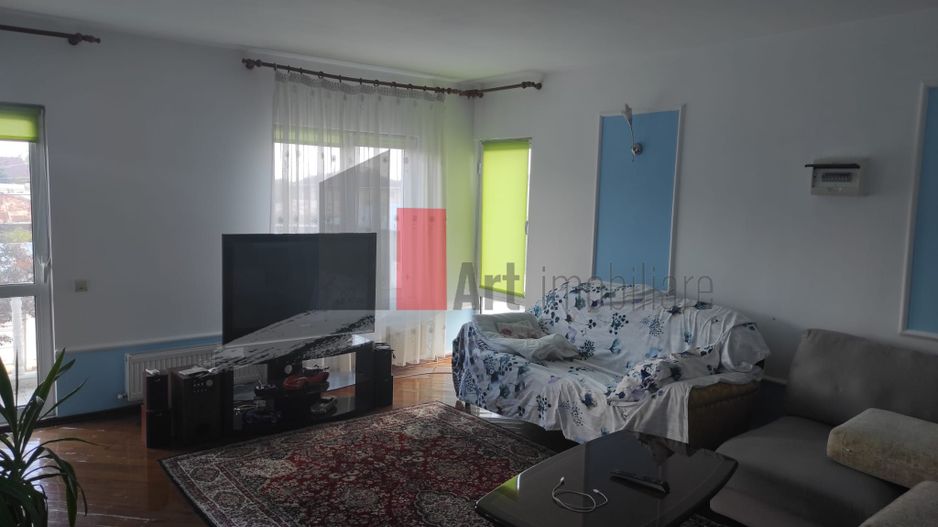 Vila spatioasa in Branesti - Poză 20