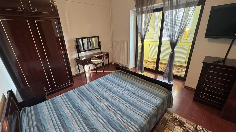 De vânzare Apartament 2 camere, Bulevard Revoluție /Piața Mare, Arad. - Poză 6