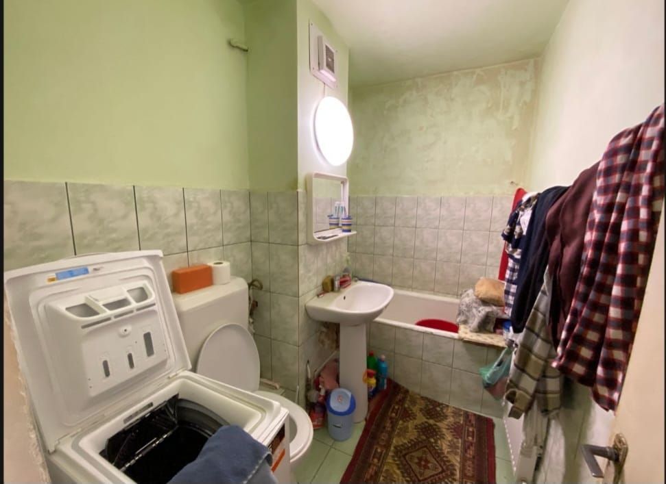 Soarelui-Gen. 30 | 1 Cameră | Etaj 2 | Centrală proprie | Balcon - Poză 4