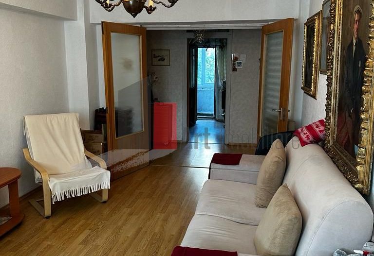 Apartament 4 camere Piata Gorjului - Poză 2