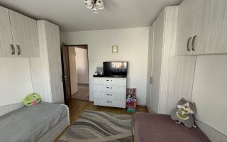 Apartament 3 camere, strada Livezeni, cartier Tudor - Poză 2