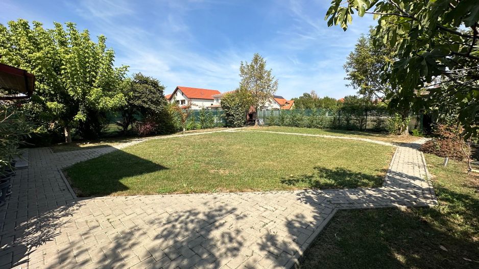 Casa individuala cu garaj  în spate la IKEA - Poză 4