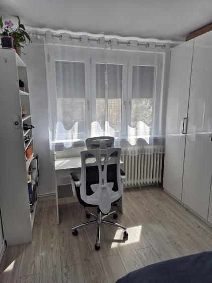 APARTAMENT MOBILAT CENTRALA LOC PARCARE ZONA  BRANCOVEANU - Poză 2