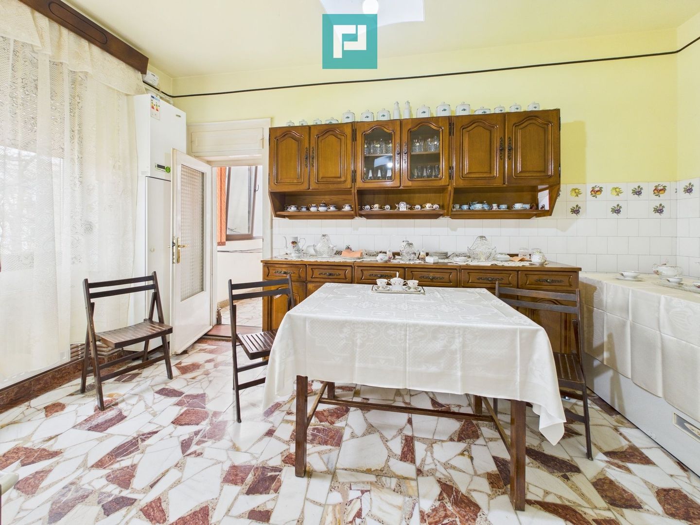 Apartament unic cu 4 camere în Centrul Aradului - Poză 7