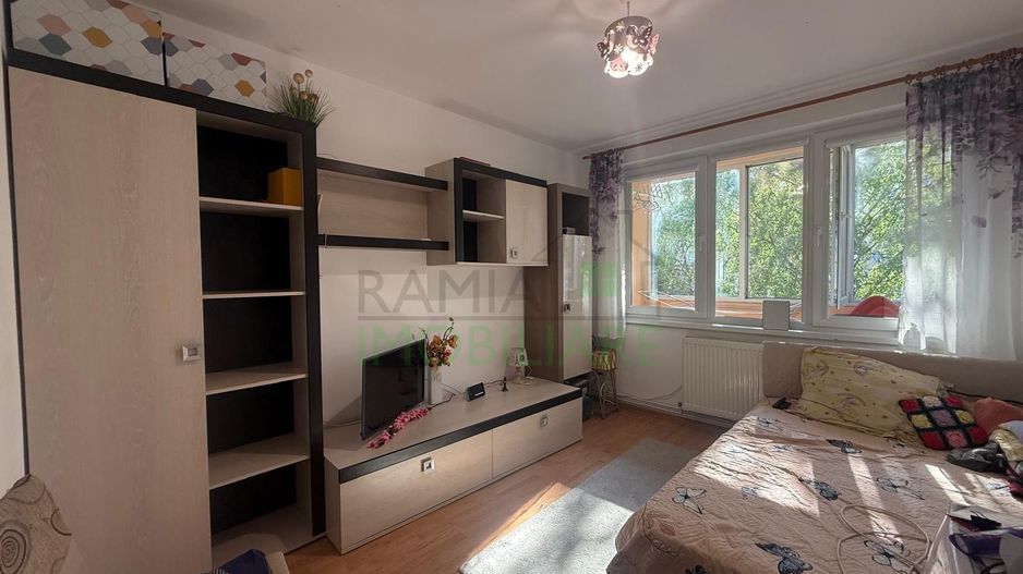 Apartament spațios cu 3 camere, balcon 10 mp și beci – Zona Făget - Poză 3