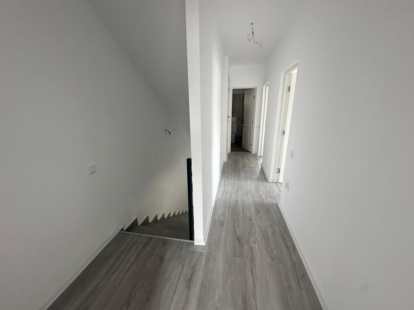 CASA TIP DUPLEX BRAGADIRU, TOATE UTILITATILE, CURTE 165 MP, COMIS 0% - Poză 8