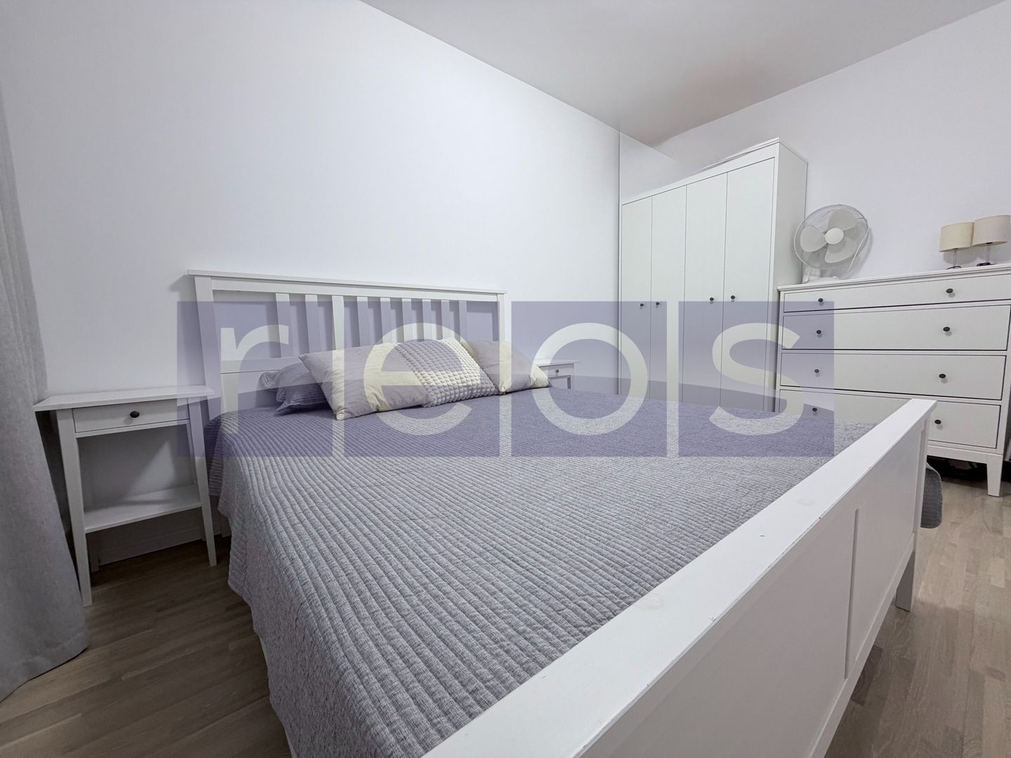 VANZARE 3 CAMERE | ETAJ 1/1 | LOC PARCARE INCLUS | VEDERE PISCINA | COSMOPOLIS - Poză 9