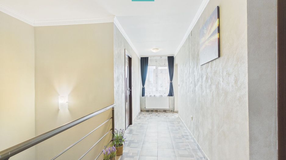 Casă confortabilă cu 6 camere la 10 km de Arad - Poză 20