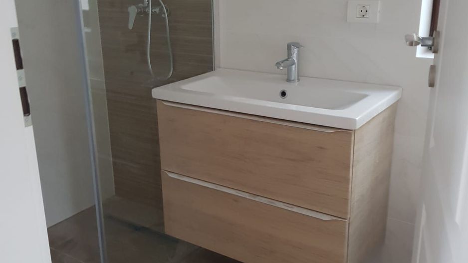 Duplex 4 camere cu teren generos - Poză 9