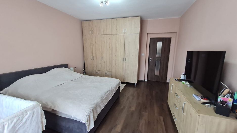 Apartament 3 camere în zona Pietei Victoria - Poză 3