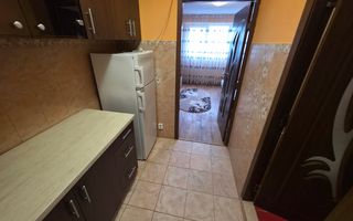 Camera de camin cu hol si baie proprie - etaj 4 - Poză 3