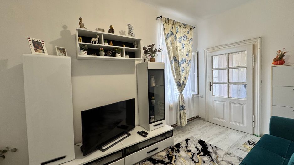 Apartament 2 camere in Centrul istoric, ideal pentru investiție - Poză 4