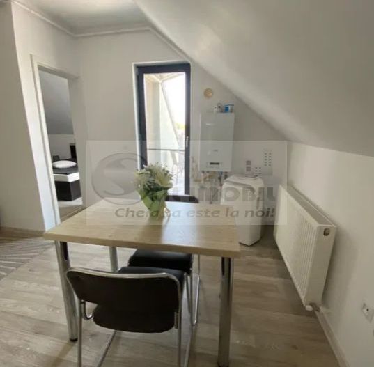 Apartament modern cu 2 camere - Central, zona Palas - 450€ - Poză 2