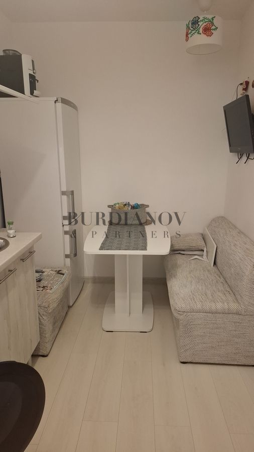 Apartament cu 3 camere de închiriat - Tinererului - Poză 1