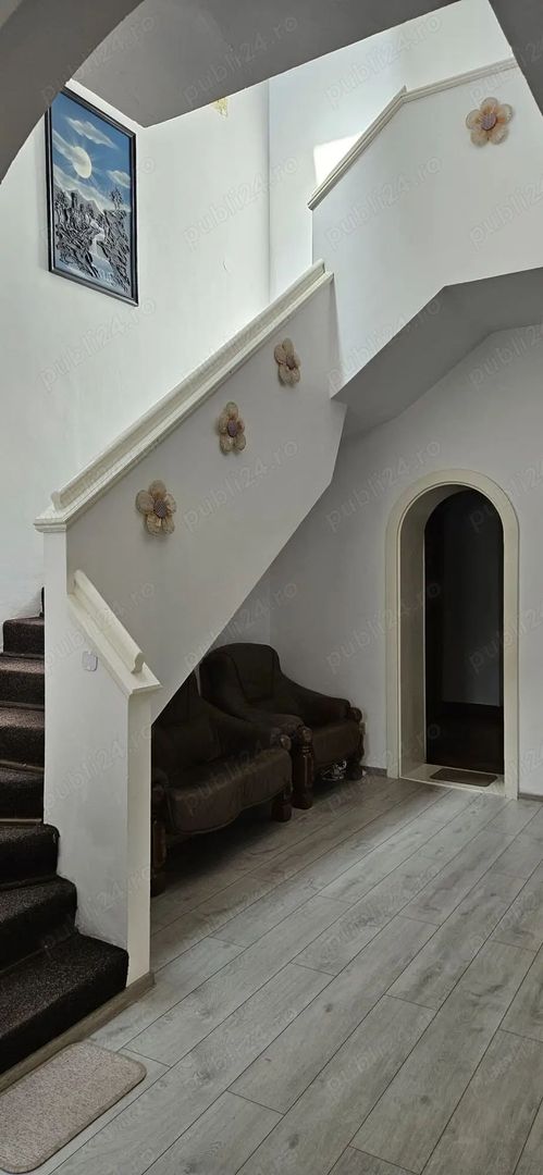 Casa S+P+M - zona Closca - Poză 5