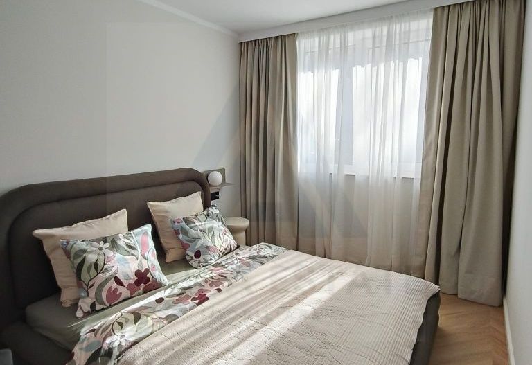 Apartament lux 3 camere prima inchiriere curte proprie zona Hipodrom 2 - Poză 6