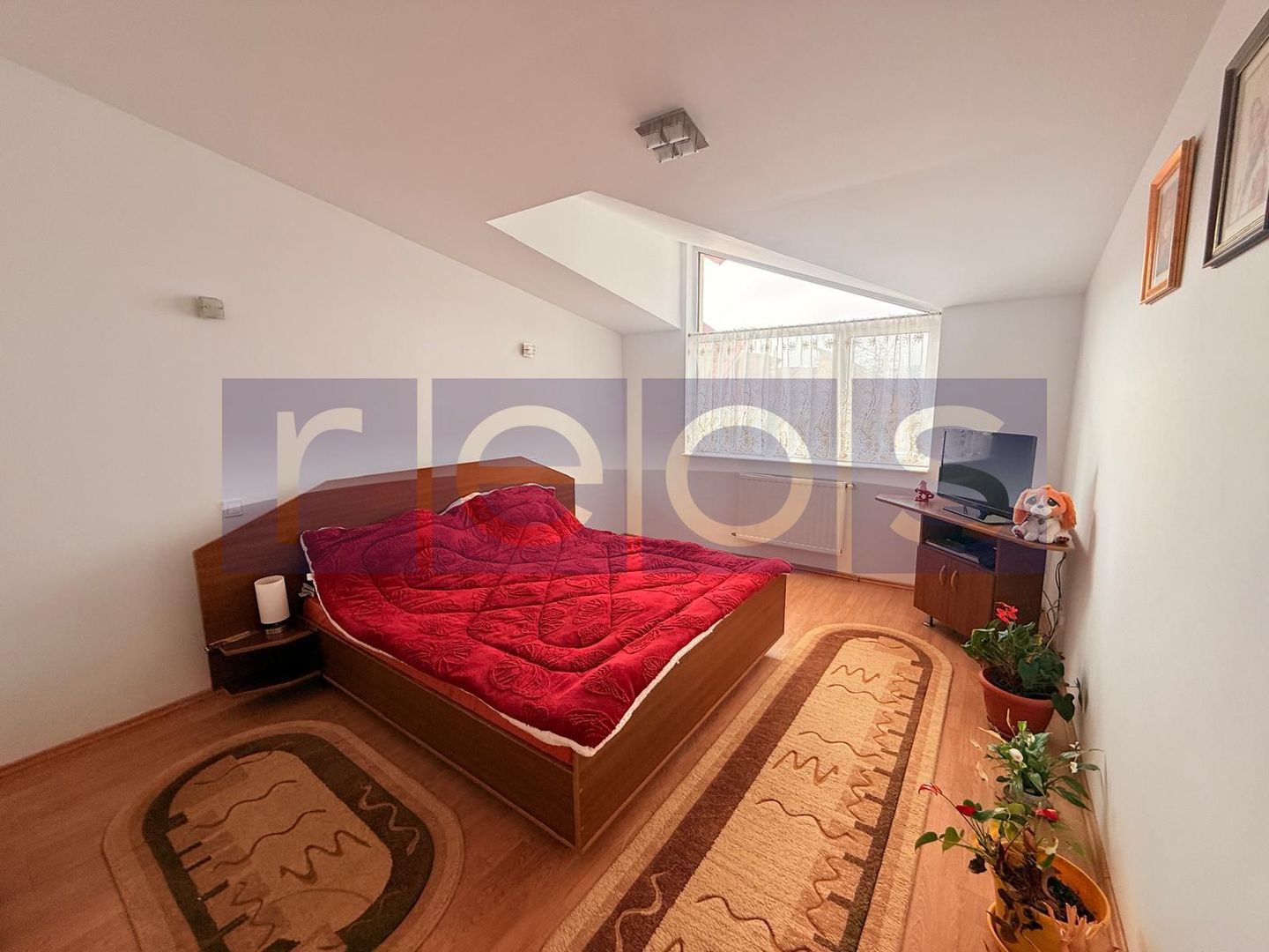 VANZARE VILA LA CHEIE | 280 MP | 1080 MP TEREN | 7 CAMERE | FUNDENI | - Poză 6