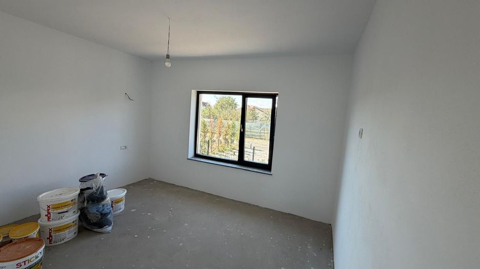 CASA INDIVIDUALA- 4 CAMERE, TOATE UTILITATILE, TEREN 550 MP, COMIS 0% - Poză 5