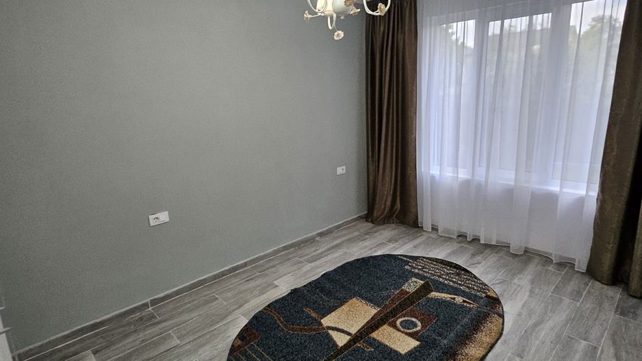 De inchiriat, vila noua - Bariera  Traian - Lacul Brates - Poză 34