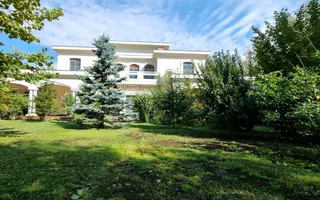 Villa Atrium – reședință mediteraneană cu accente neoclasice contemporane. - Poză 15