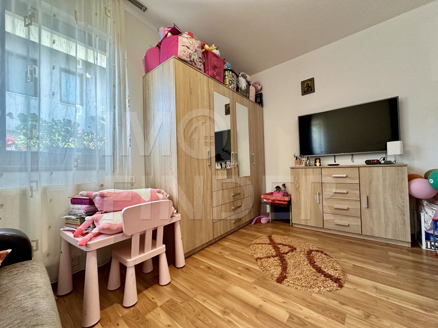 Casă spațioasă complet mobilată – Florești - Poză 11