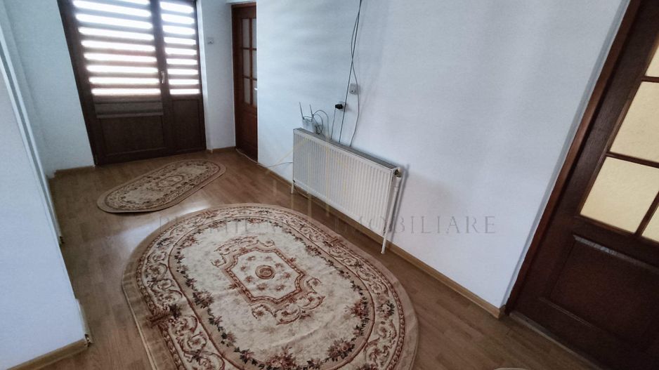 Casa de Vanzare Onesti - Calea Scutarului - Poză 4