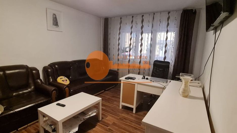 Apartament 3 camere, decomandat, Gorjului - Poză 2