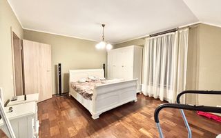 VILĂ DEOSEBITĂ ÎN CARTIERUL PLANETELOR, GIROC – ZONĂ REZIDENȚIALĂ LINIȘTITĂ - Poză 5