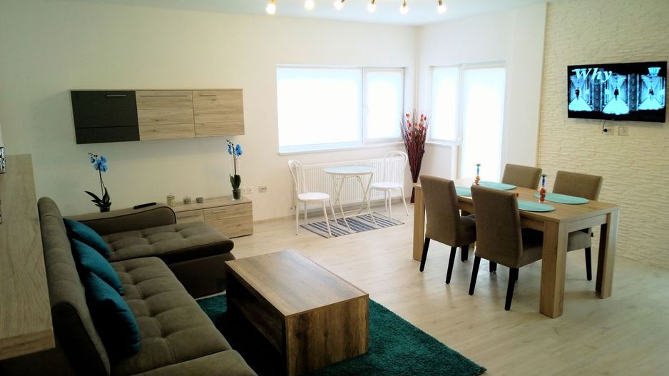 Apartament Utilat Mobilat cu Parcare Subterana  Zona Europa - Poză 1