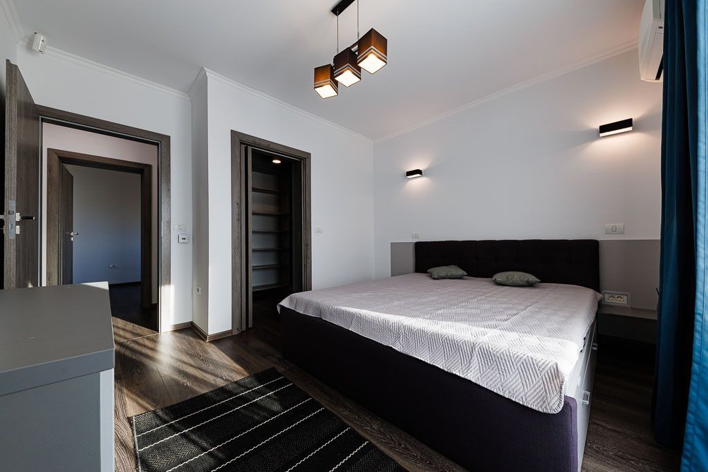 Apartament spatios, luminos,4 camere, zona Braytim, Comision 0 - Poză 28