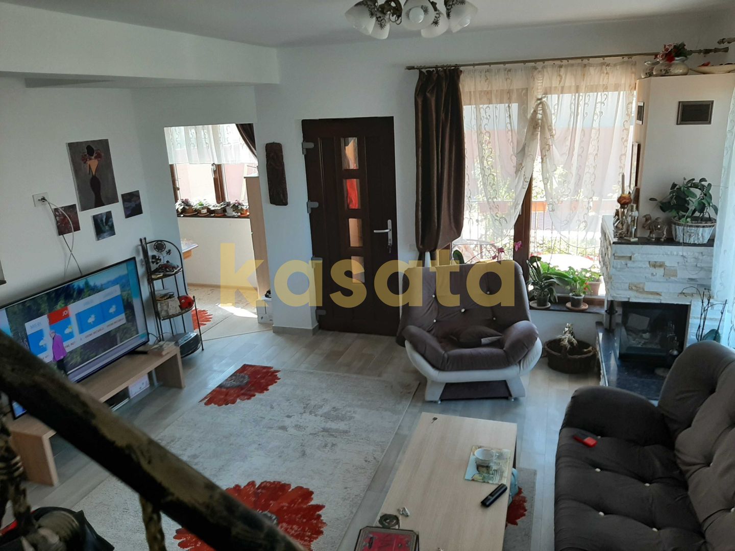 Casă individuală 3 camere de vânzare | Tunari | curte proprie - Poză 6