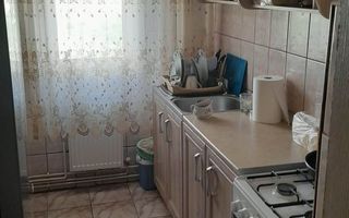 Apartament 2 camere, zona Dacia, Iași - 75.000 EUR - Poză 2