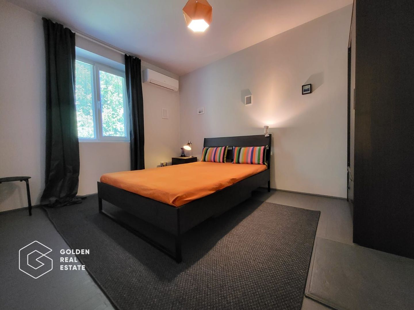 Apsrtament 2 camere, oras Lipova - Poză 4