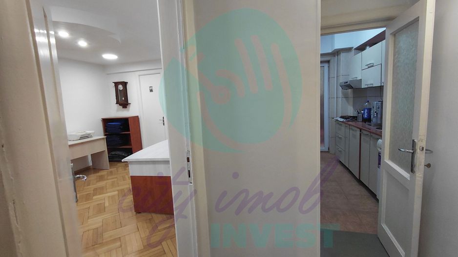 Interbelic 1934 | 4 camere, 4 balcoane, centrala | Piata Sf. Stefan - Poză 10