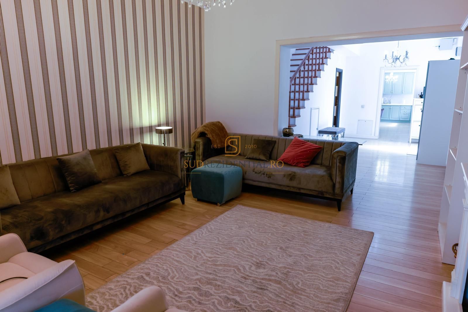 Vila individuala, P+1+M, 4 camere, Parcul Carol, Eroii Revolutiei - Poză 1