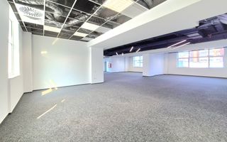 Spatiu de birouri ultramodern Brașov - 367 mp + Teresa 240 mp - Poză 4