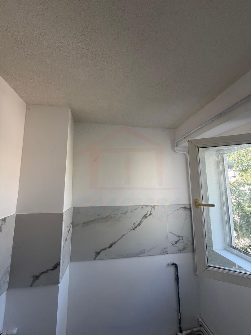 De vanzare apartment cu 1 camera in Galati, Ireg, renovat - Poză 5