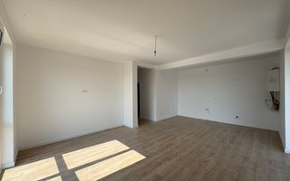 Apartament cu 2 camere si curte 45mp | Mosnita Noua - Poză 3
