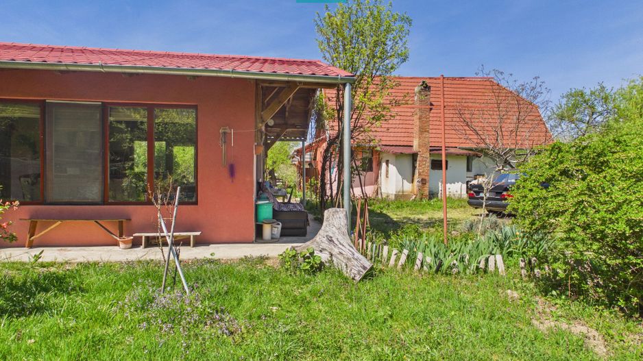 Casă Câmpani, 8000 mp teren, la poalele Apusenilor - Poză 5