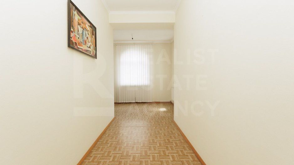 Vânzare, casă 3 nivele , str. Sihastrului, Codru - Poză 21
