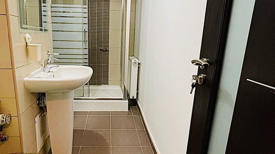 Propietar, Garsonieră de Vânzare, Liberty Mall - Poză 3