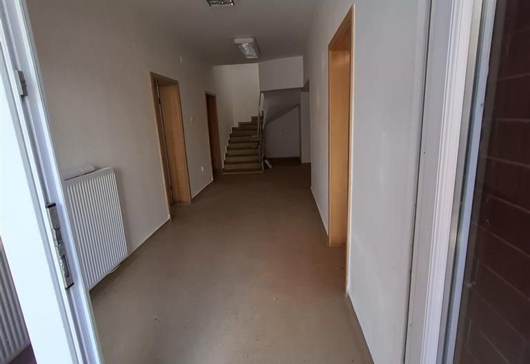 Casa D+P+2 E Elisabetin-Balcescu 7 locuri de parcare birouriclinicaetc - Poză 2