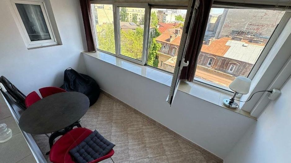 ap. 3 camere 2 bai 2 balcoane 2 scari 2 lifturi Calea Victoriei Biserica Amzei - Poză 5