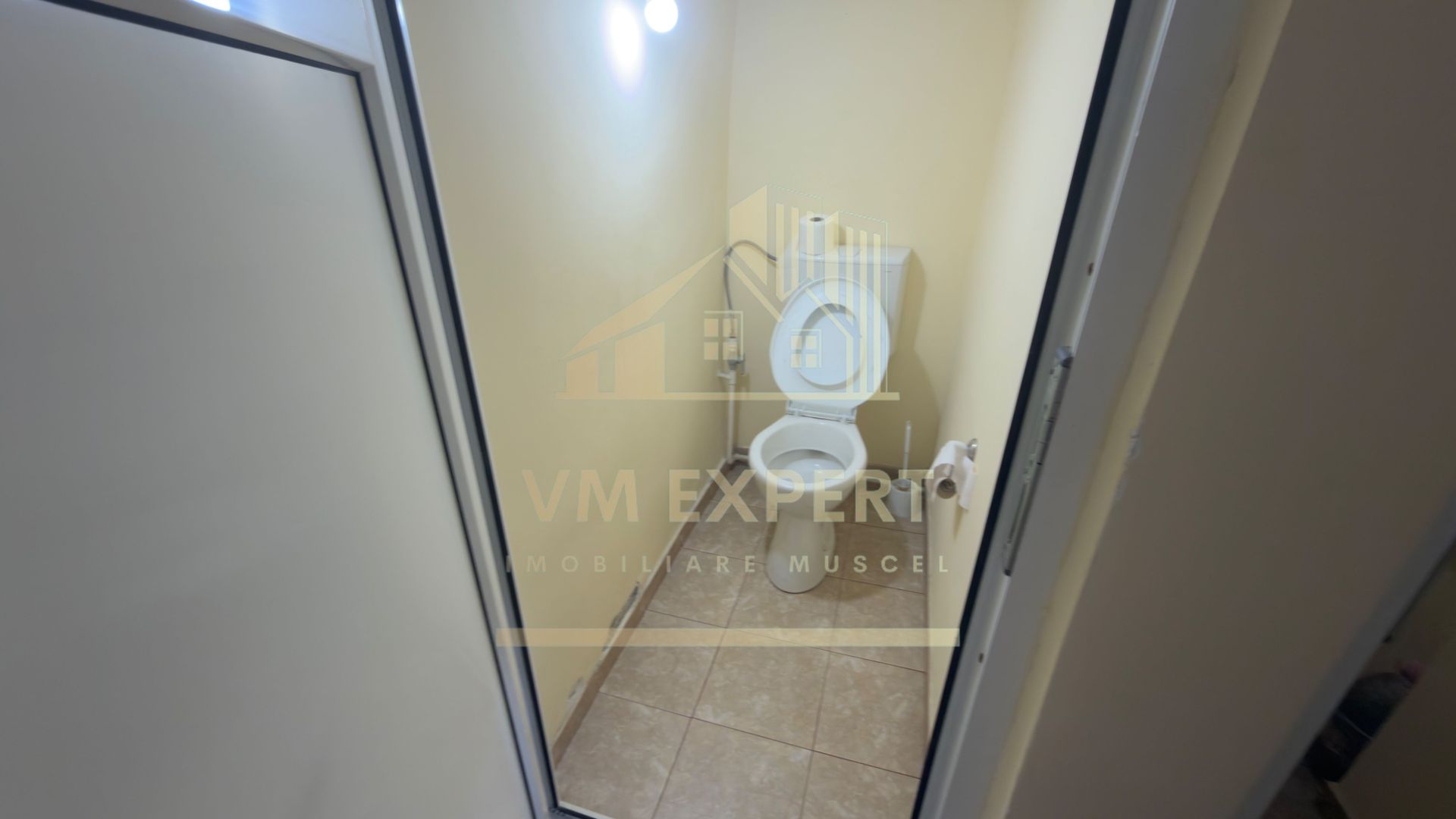 CASĂ 6 CAMERE TEREN 456 MP CENTRU CANPULUNG - Poză 39
